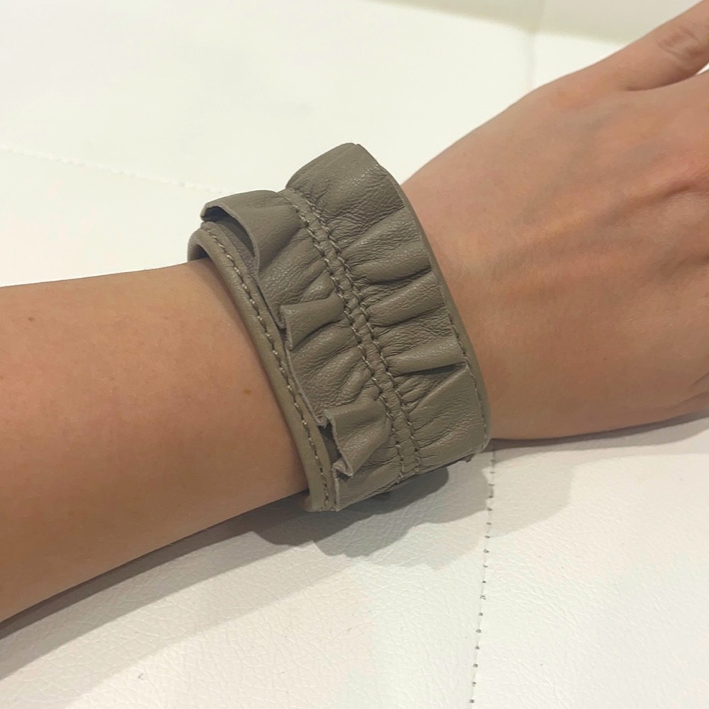 BURBERRY Leather Bracelet